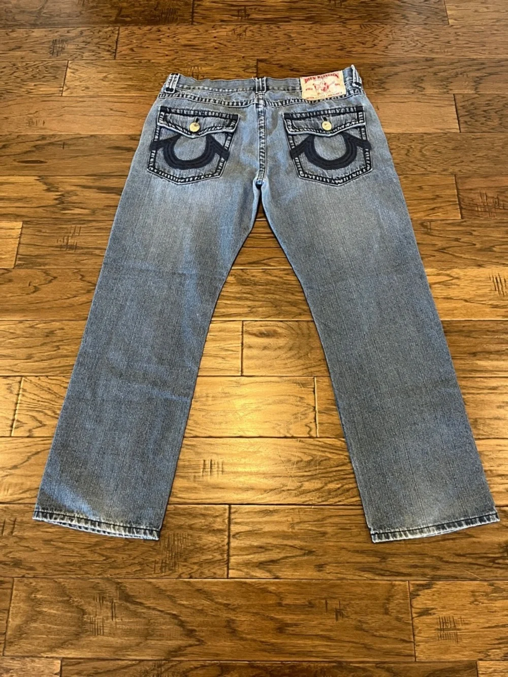 True Religion Joey Super T Straight Leg Size 40